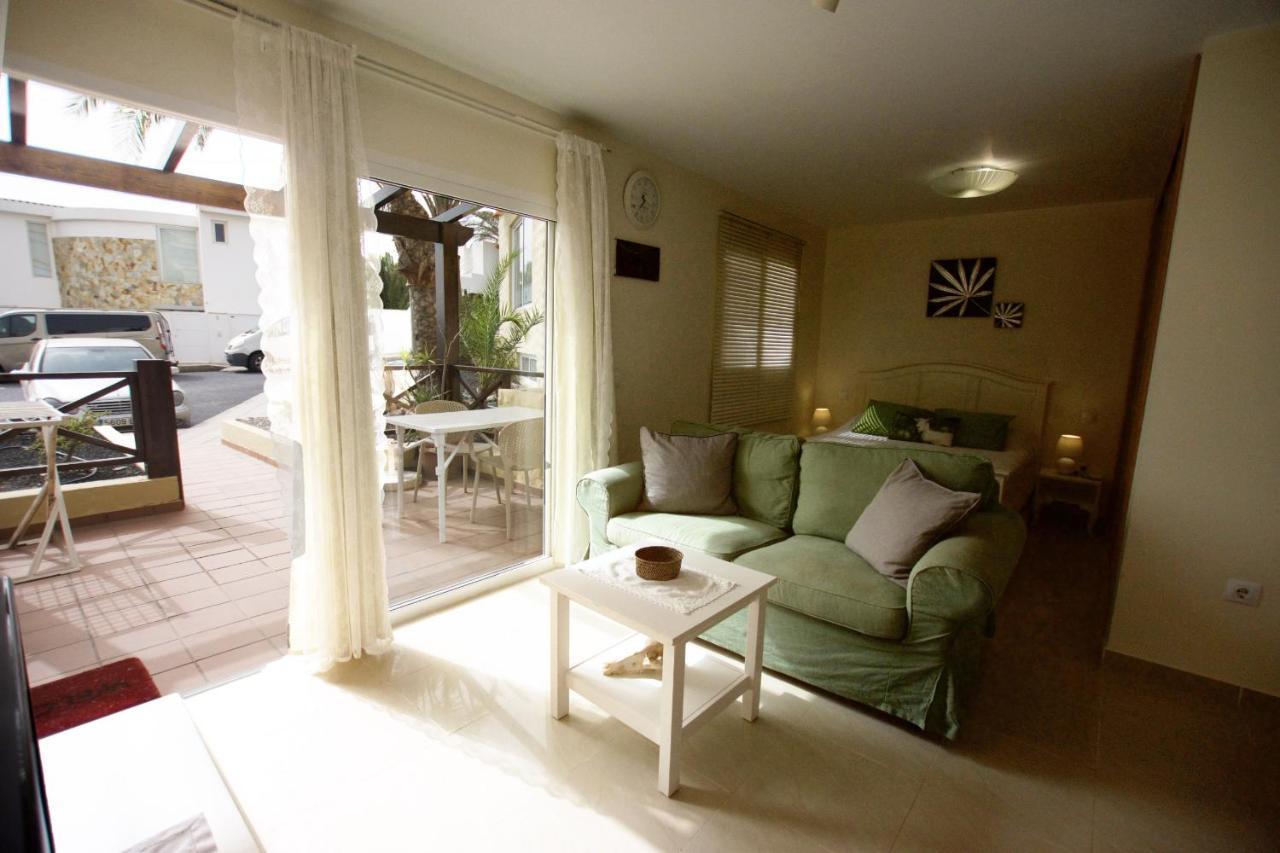 Book Jet - Hibiscus Beach Front Коста-Кальма Екстер'єр фото